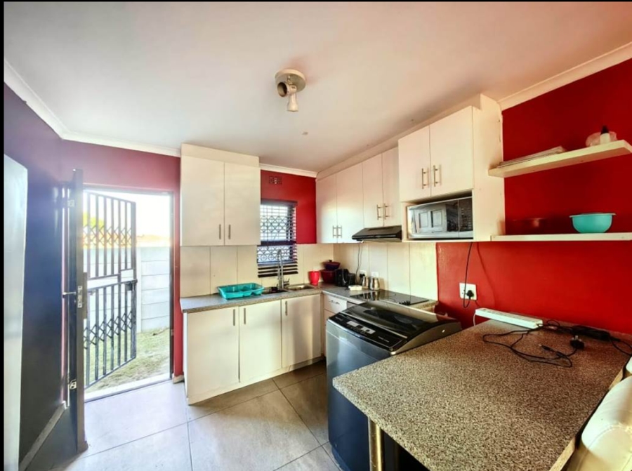 2 Bedroom Property for Sale in Mandalay Western Cape